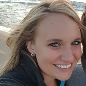 Meet your Posher, Laurabeth